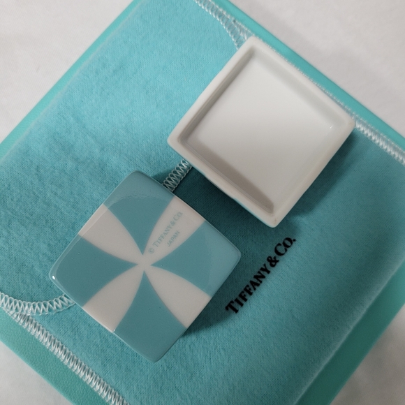 Tiffany and Co Porcelain Mini Blue Box - Picture 7 of 8